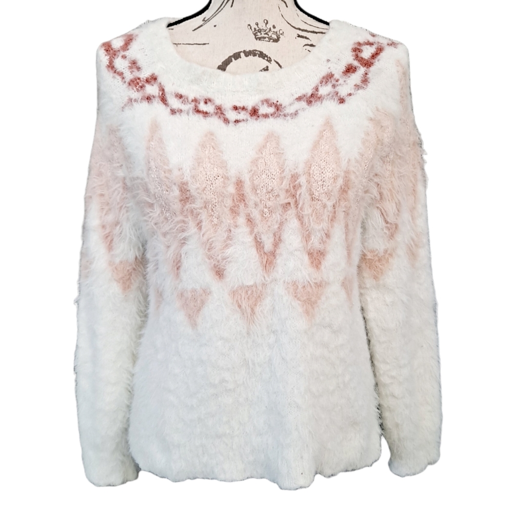 Lauren Conrad crop thick fair Isle nordic fuzzy fluffy white pink knit sweater